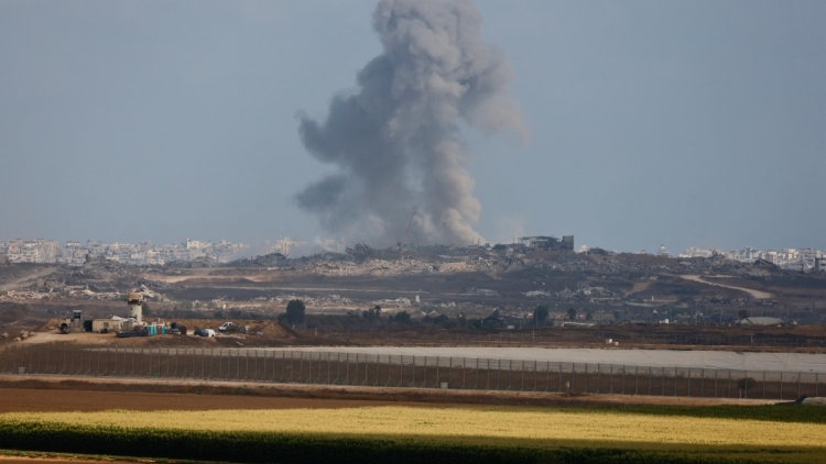 Gaza trong Biển Lửa: Thương Vong Tăng Cao, Đàm Phán Hòa Bình Rơi Vào Bế Tắc