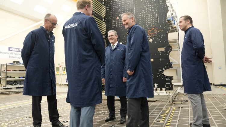Anh – Đức ký thỏa thuận lịch sử “cài đặt” lại quan hệ hậu Brexit-củng cố “lõi”chính trị của châu Âu
