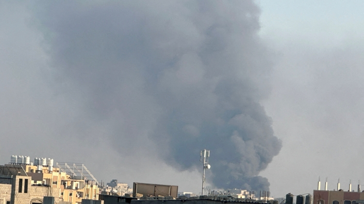 Houthi tiếp tục phóng tên lửa đạn đạo tấn công Israel