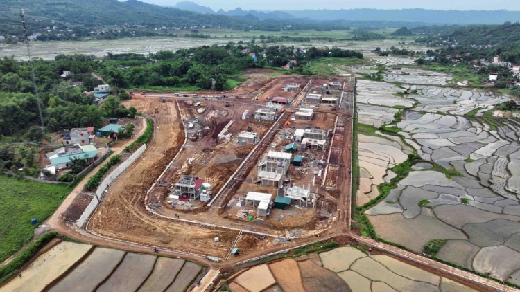 Người dân vùng thiên tai Phú Thọ sớm được an cư bởi việc điều hành hiệu quả từ chính quyền 2 cấp