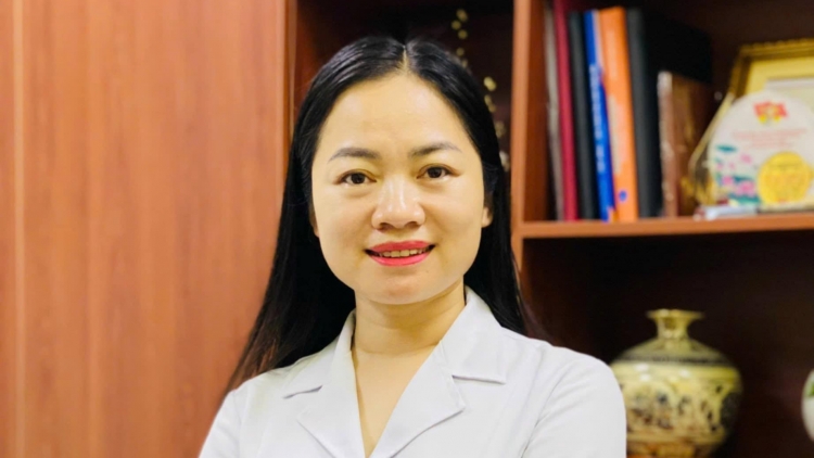 Thầy thuốc trẻ Nguyễn Thị Thùy Dương – người tâm huyết với chuyển đối số ở đơn vị y tế tuyến cơ sở