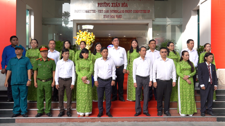 Lễ chào cờ đầu tiên ở phường Xuân Hòa- TP.Hồ Chí Minh
