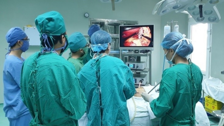 Cứu sống người bệnh xuất huyết ruột non nguy kịch