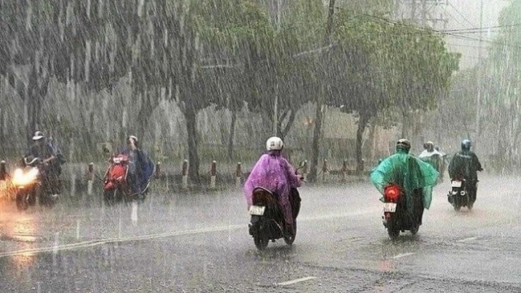 Thời tiết ngày 23/7/2025: Mưa lớn tiếp diễn ở nhiều khu vực trên cả nước