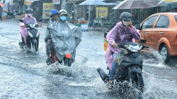 Thời tiết ngày 22/7: Nhiều khu vực có mưa rất to do ảnh hưởng bão số 3