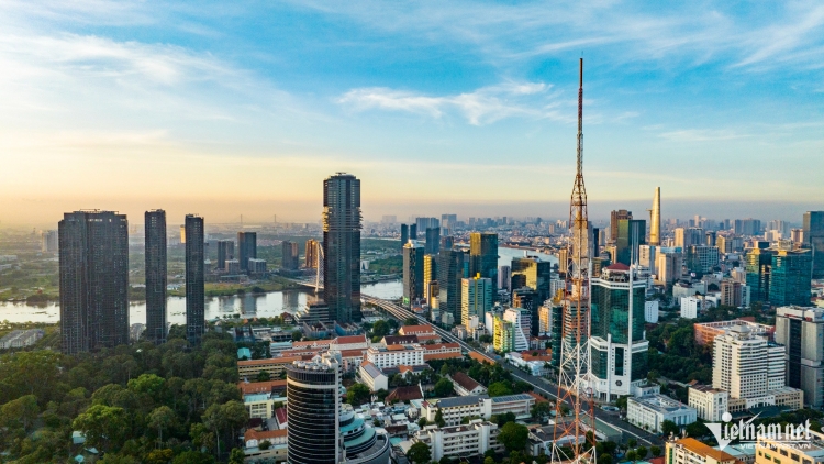 Thời sự 21h30 18/7/2025: Chính phủ ban hành Nghị quyết gỡ vướng quy hoạch phân khu sau sắp xếp 