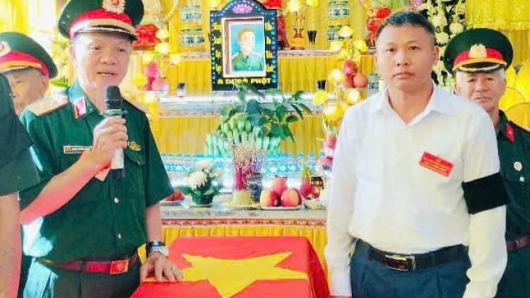 Truy điệu và an táng liệt sĩ Phan Thành tại quê nhà