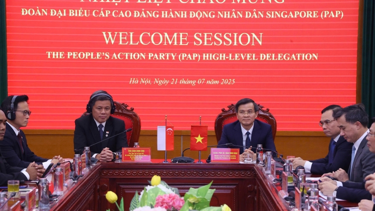 Đẩy mạnh hợp tác giáo dục, đào tạo và phát triển nguồn nhân lực giữa Việt Nam – Singapore