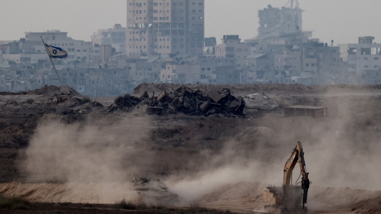 Israel thực hiện những bước đầu tiên của chiến dịch quân sự tại Thành phố Gaza