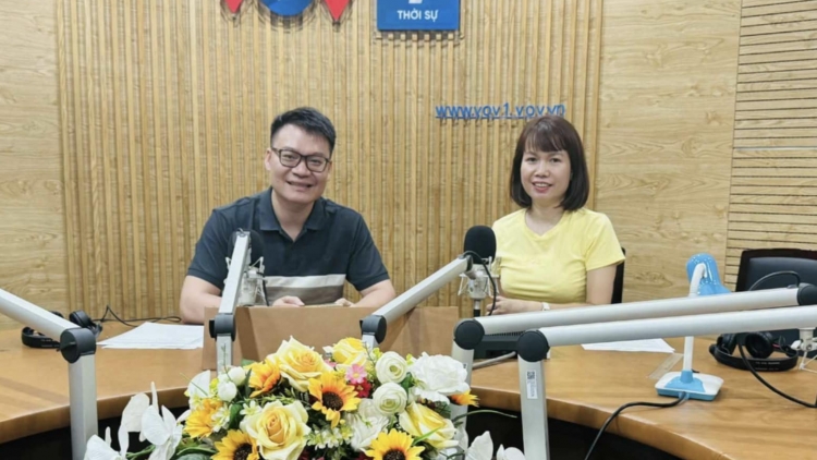 Tuyển sinh Đại học 2025: Điểm chuẩn khó lường