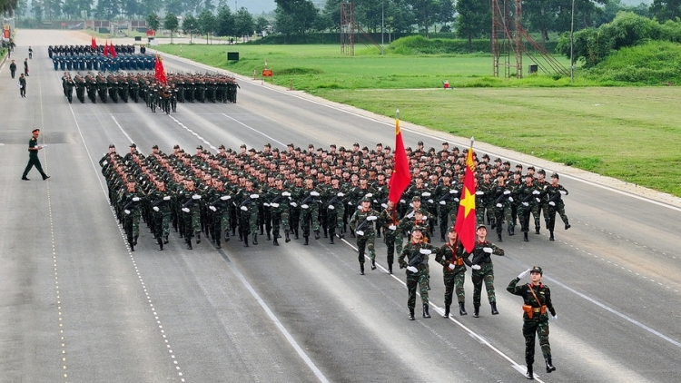 Thời sự 12h 21/8/2025: Tối nay, tổng hợp luyện diễu binh, diễu hành ở Quảng trường Ba Đình