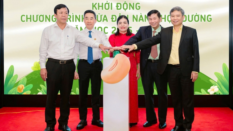Chương trình “Sữa đậu nành học đường”: Trao dinh dưỡng lành, gieo mầm tương lai xanh