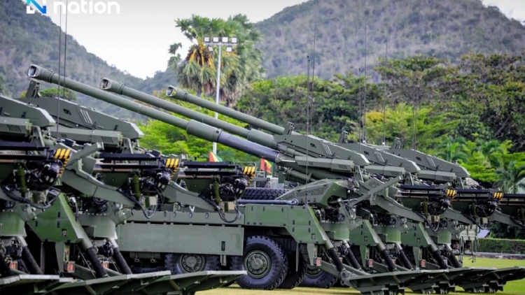 Quân đội Thái Lan đưa lựu pháo tự hành sản xuất nội địa vào sử dụng