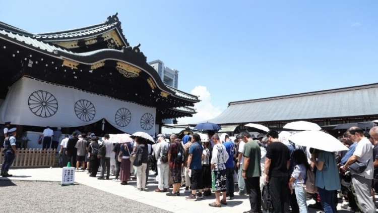 Hàn Quốc phản ứng trước việc các quan chức và chính trị gia Nhật Bản đến viếng đền Yasukuni