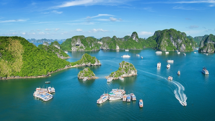 Thời sự 6h 11/8/2025: Miễn thị thực  cho công dân của 12 quốc gia để kích cầu phát triển du lịch