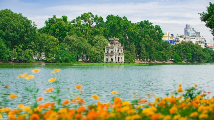 Theo dòng thời sự sáng 11/8/2025