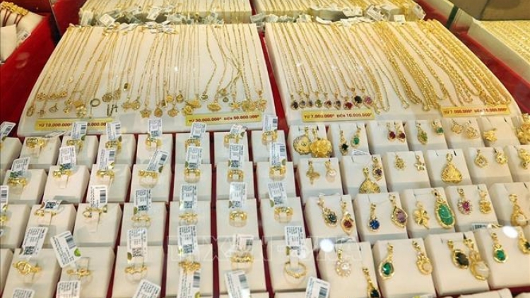 Bộ Tài chính đề xuất giảm thuế xuất khẩu vàng trang sức, mỹ nghệ xuống 0%
