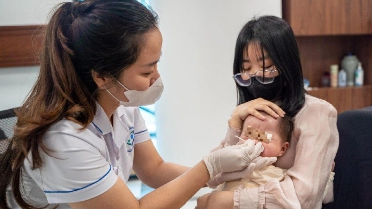 Dịch bệnh truyền nhiễm đang gia tăng tại Hà Nội