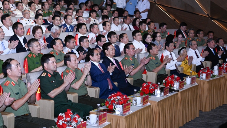 Thời sự 21h30 6/8/2025: Thủ tướng Phạm Minh Chính dự Đại hội Thi đua "Vì An ninh Tổ quốc"