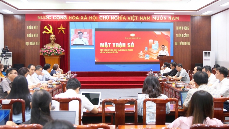 Triển khai thí điểm nền tảng "Mặt trận số" và tập huấn "Ứng dụng AI trong công tác MTTQ các cấp