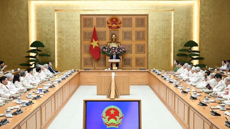 Thời sự 21h30 25/8/2025: Thủ tướng tri ân cán bộ Ban Liên lạc Công an chi viện chiến trường miền Nam