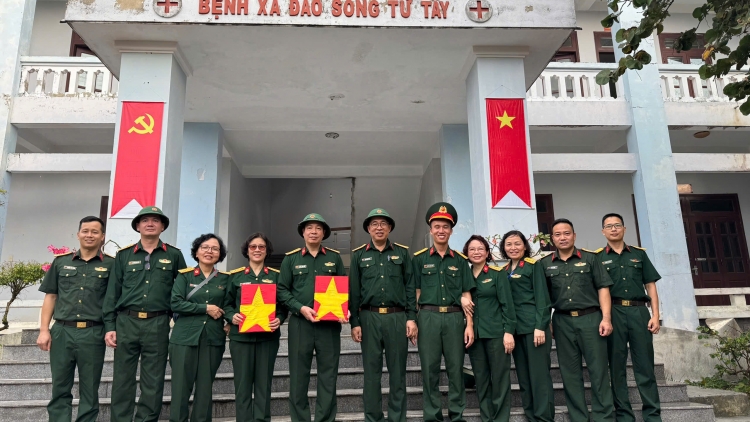 Thầy thuốc trẻ 108: Báo công bằng những thành tích đặc biệt