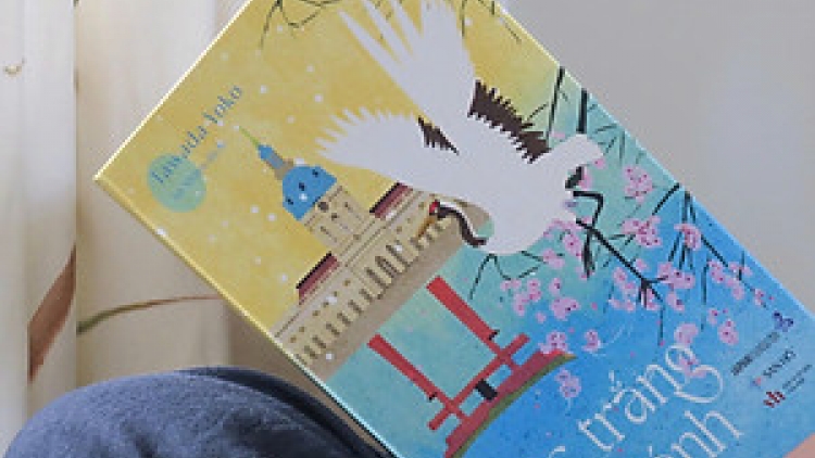 Hạc trắng xoè cánh: Khi trôi dạt là một hành trình khám phá