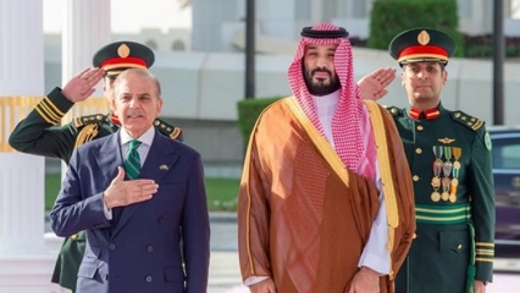 Saudi Arabia và Pakistan củng cố chặt chẽ quan hệ đối tác an ninh 