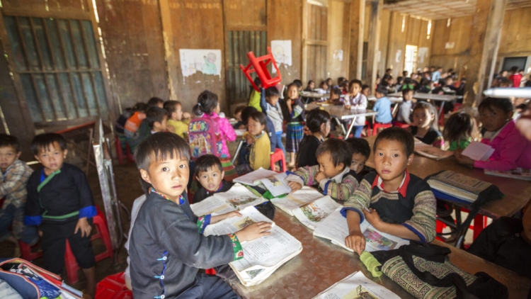 Đề xuất hỗ trợ tiêm chủng và sữa bột cho bà mẹ dân tộc thiểu số nghèo