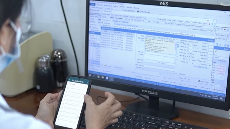 Các đơn vị y tế cơ sở ở Quảng Ngãi nỗ lực hoàn thành bệnh án điện tử