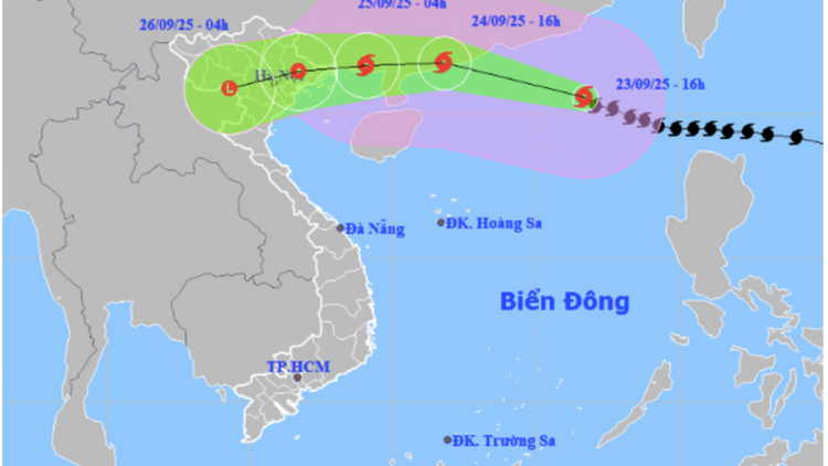 Thủ tướng yêu cầu ứng phó siêu bão số 9 Ragasa ở mức cao nhất