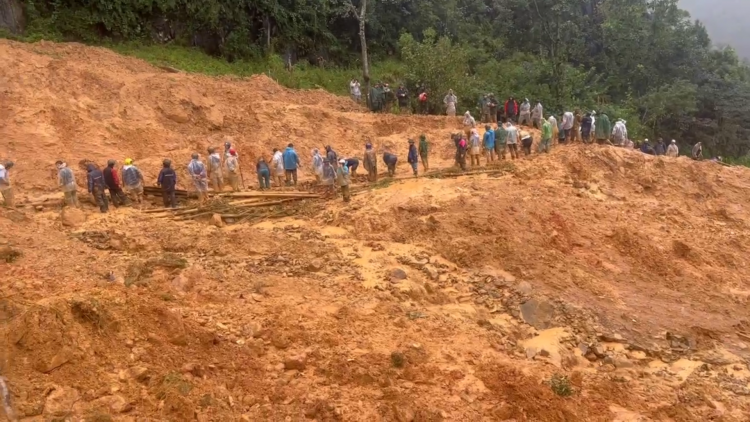 Người dân cần chủ động ứng phó với giông lốc, sạt lở đất cũng như ngập lụt sau bão như thế nào?