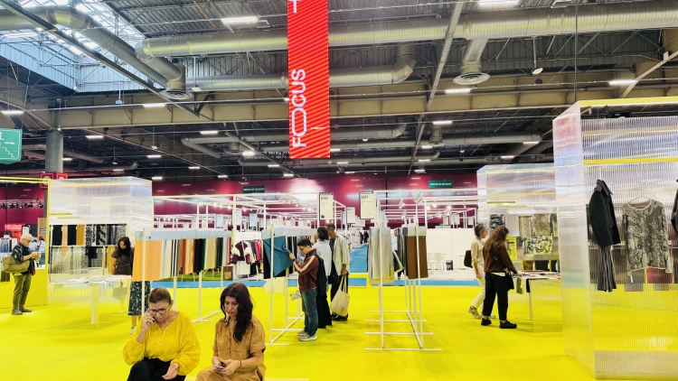 Ngành dệt may Việt Nam ghi dấu ấn tại Triển lãm dệt may quốc tế Premiere Vision 2025 - Pháp