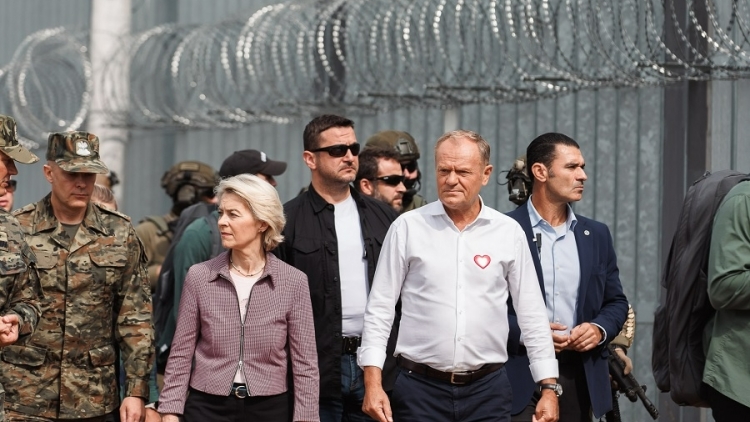 Ba Lan sẽ là nước hưởng lợi lớn nhất từ khoản đầu tư mua sắm chung của EU