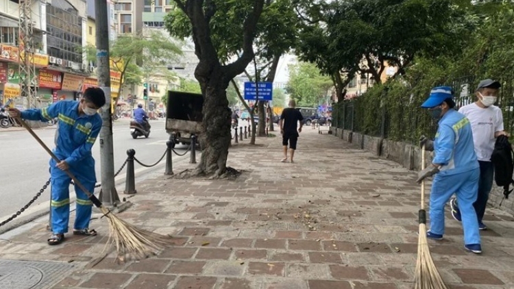 Hà Nội: Tăng cường giữ gìn trật tự đô thị đảm bảo vệ sinh môi trường