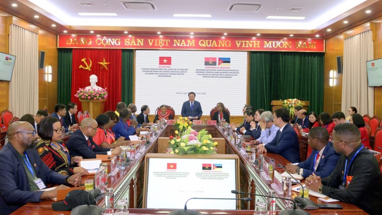Chương trình trao đổi chuyên đề dành cho cán bộ lãnh đạo, quản lý của Đảng MPLA và Đảng FRELIMO