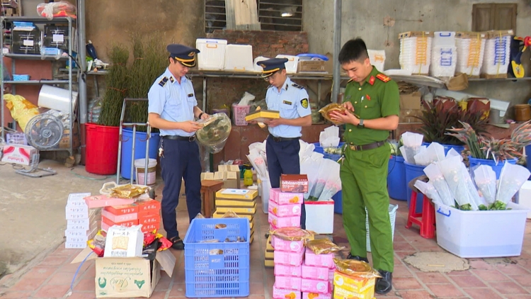 Lạng Sơn: Thu giữ hơn 600 sản phẩm bánh trung thu không rõ nguồn gốc
