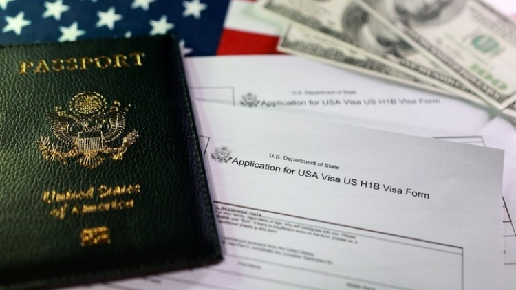 Mỹ tăng phí visa H-1B - cú sốc cho ngành Công nghệ thông tin Ấn Độ 
