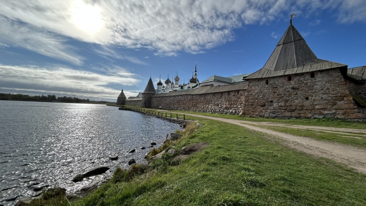 Tu viện Solovetsky- Di sản Thế giới giữa Biển Trắng