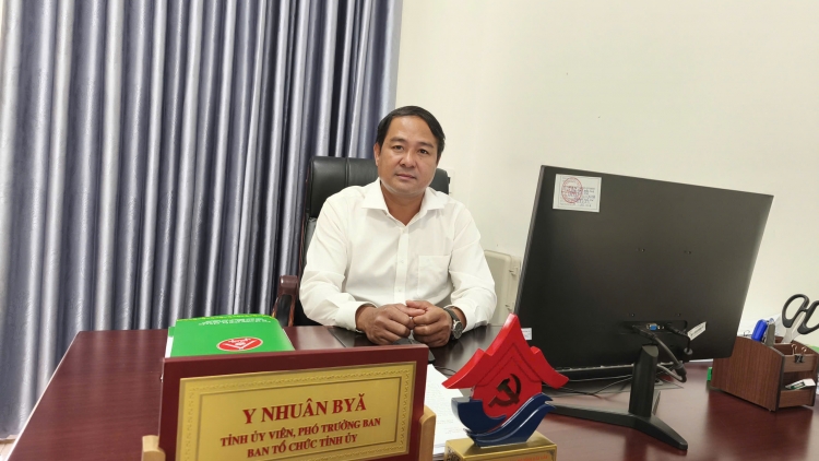 Theo dòng thời sự sáng 28/10/2025