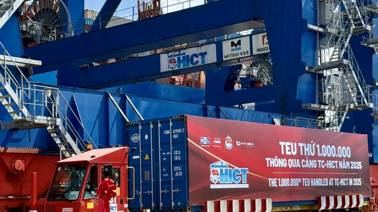 Cảng container Quốc tế Tân Cảng Hải Phòng đón Teu container thứ 1 triệu trong năm 2025