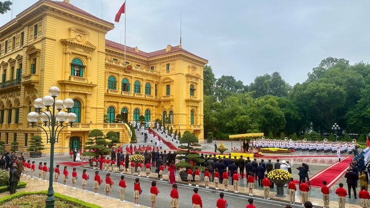Chủ tịch nước Lương Cường chủ trì lễ đón cấp Nhà nước Tổng thống Nam Phi