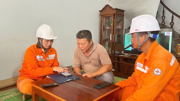 Điện lực miền Bắc bảo đảm vận hành hệ thống điện an toàn, ổn định sau sáp nhập bộ máy (24/10/2025)