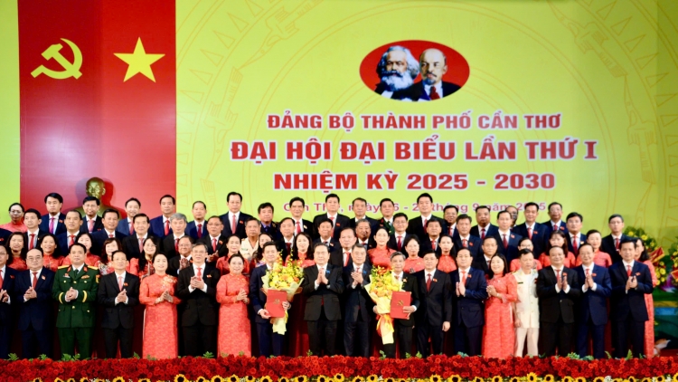 Chủ tịch Quốc hội dự Đại hội Đảng bộ TP Cần Thơ lần thứ nhất, nhiệm kỳ 2025 - 2030