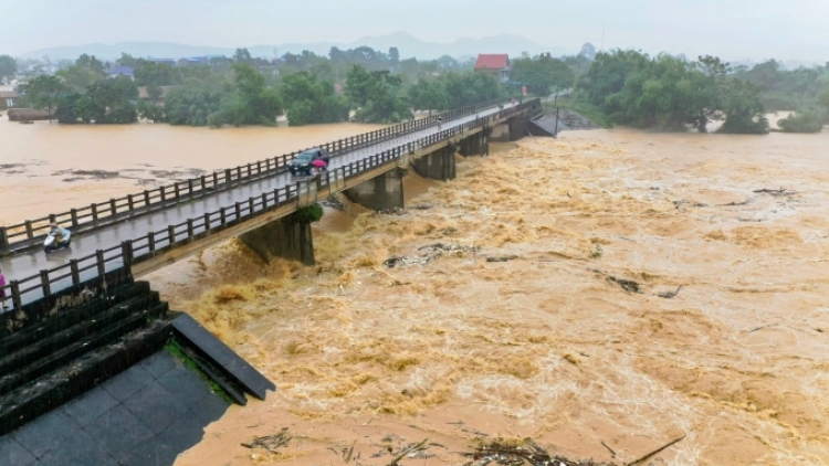 Bản tin 9h 8/10/2025