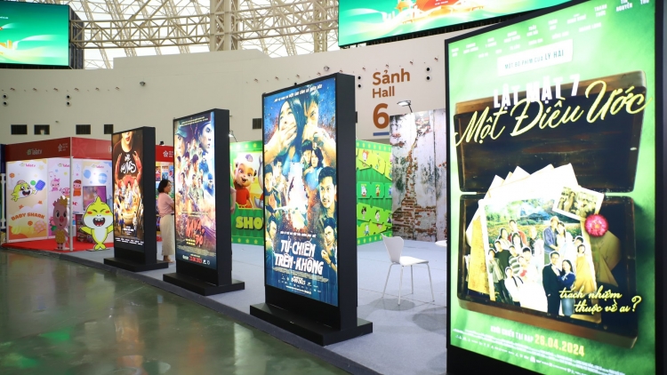 Xem phim “Mưa đỏ” và “Tử chiến trên không” miễn phí tại Hội chợ Mùa Thu lần thứ nhất 2025