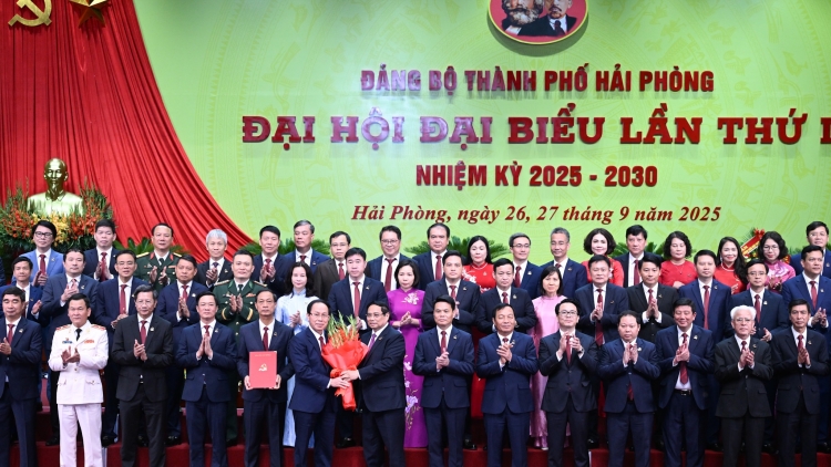 Thủ tướng dự Đại hội đại biểu Đảng bộ thành phố Hải Phòng lần thứ I