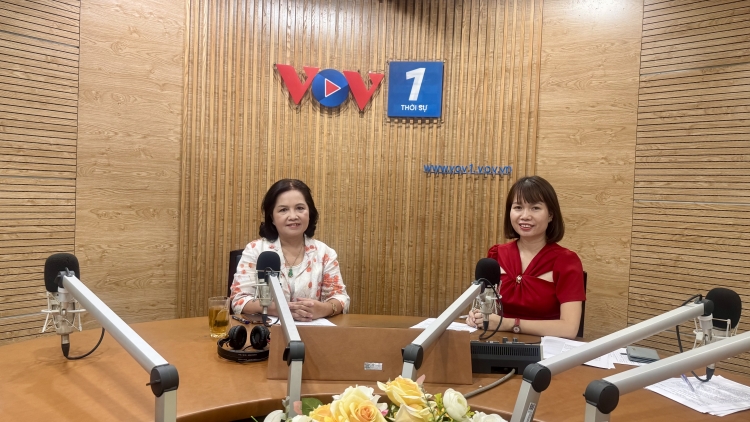 Bộ GD&ĐT lấy ý kiến xử phạt học sinh xúc phạm giáo viên: Giải pháp nào cho thỏa đáng? 