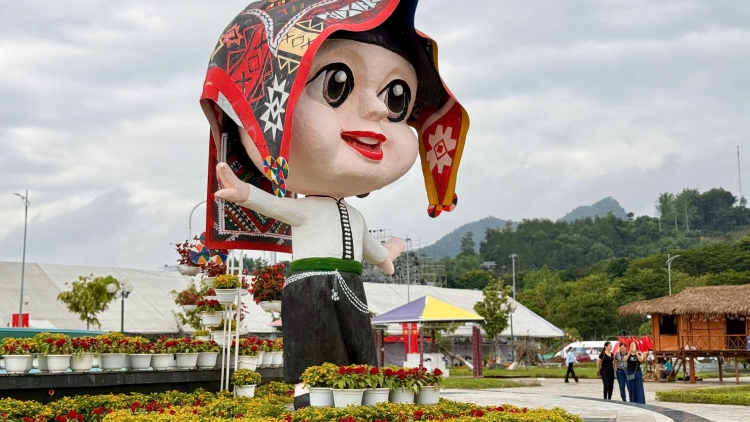 Bản sắc văn hóa – nét chấm phá trong bức tranh 130 năm tỉnh Sơn La