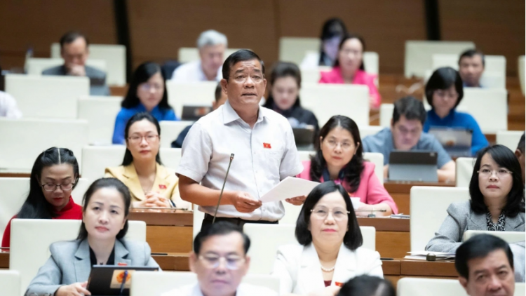 Thời sự 12h 30/10/2025:Cần coi trọng phát triển chất lượng con người trong phát triển kinh tế,xã hội